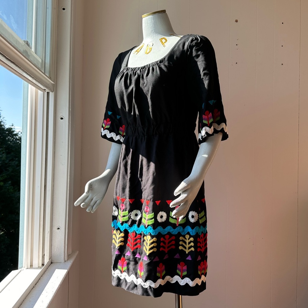 PHOEBE COUTURE Silk Floral Embroidered Dress, Bell Sleeve, Full Skirt - Picture 15 of 16